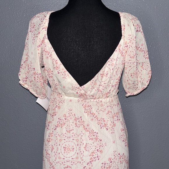 Spring + Mercer Maxi Dress - Picture 5 of 6